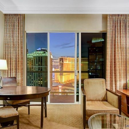 Mgm Signature-29-607 F1 Track & Strip View Balcony Las Vegas Kültér fotó
